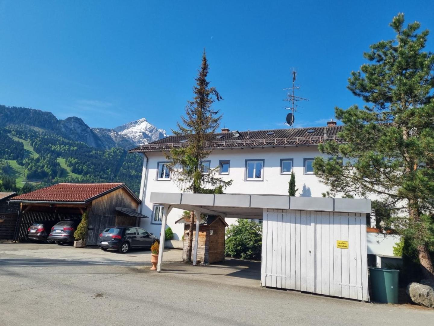 Haus Kreuzeckwiese - Fewo Juebilaumsgrat Garmisch-Partenkirchen Exterior photo