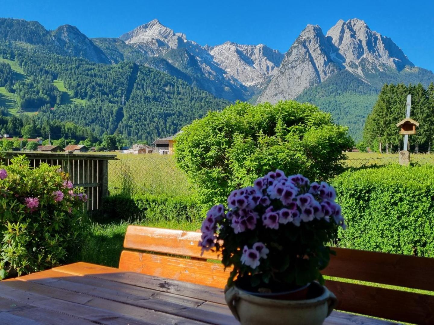 Haus Kreuzeckwiese - Fewo Juebilaumsgrat Garmisch-Partenkirchen Exterior photo